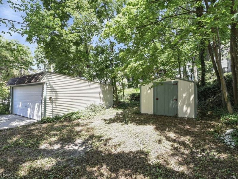 2231 Bellfield Avenue, Cleveland Heights, OH 44106 Photo 48
