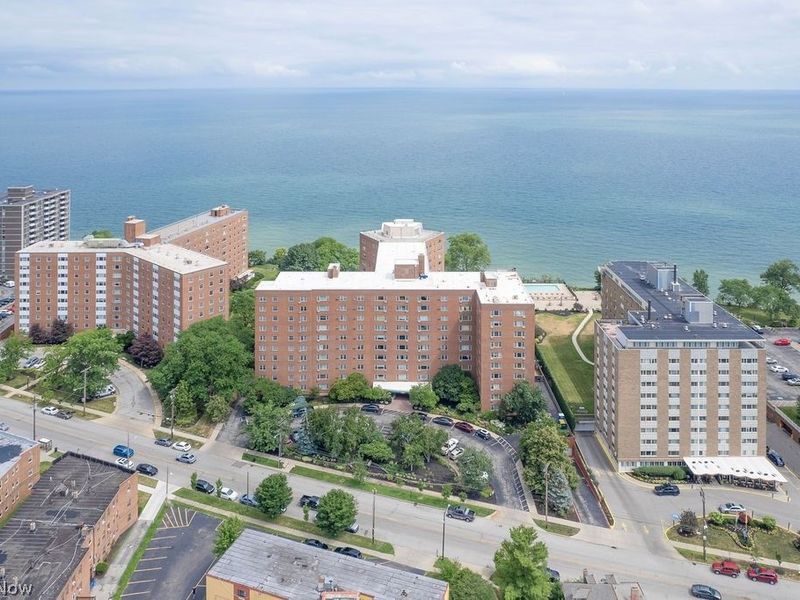 11820 Edgewater Drive, Unit 110, Lakewood, OH 44107 Photo 45