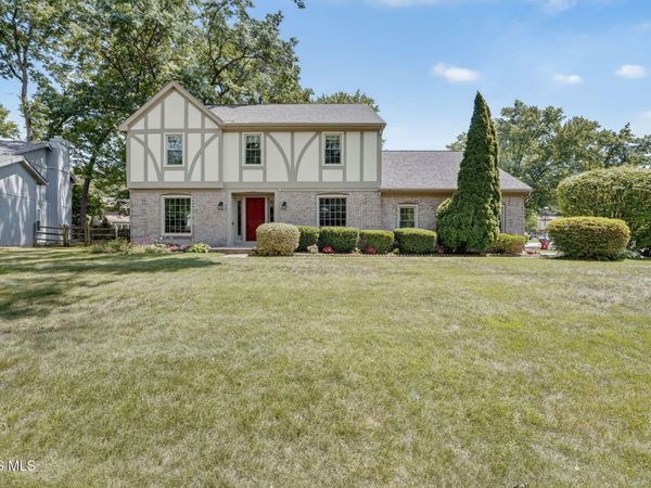 2238 Cheshire Woods Road , Toledo, OH 43617
