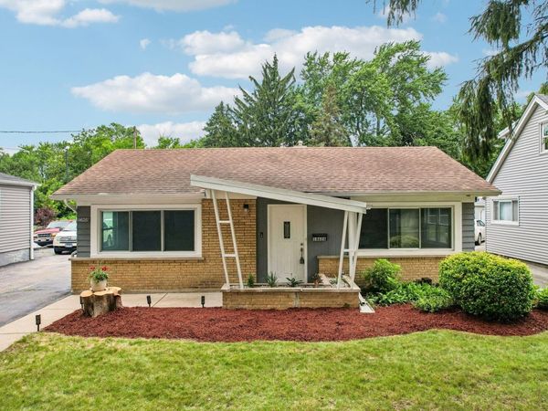 14626 Abbottsford Road , Midlothian, IL 60445