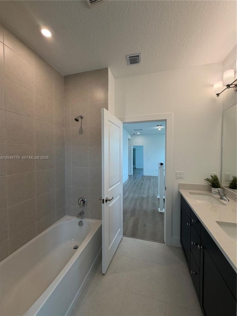 881 SW Bushel Trl , Palm City, FL 34990 Photo