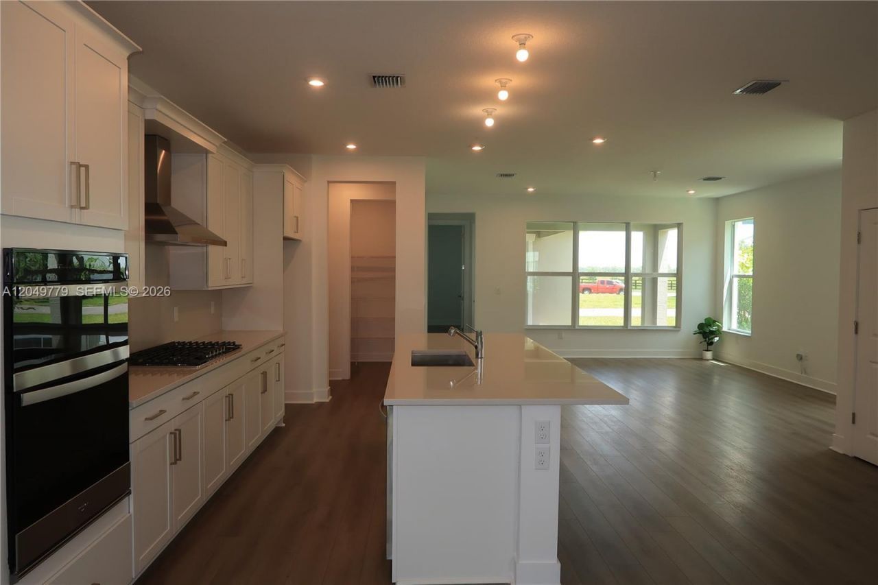 881 SW Bushel Trl , Palm City, FL 34990 Photo