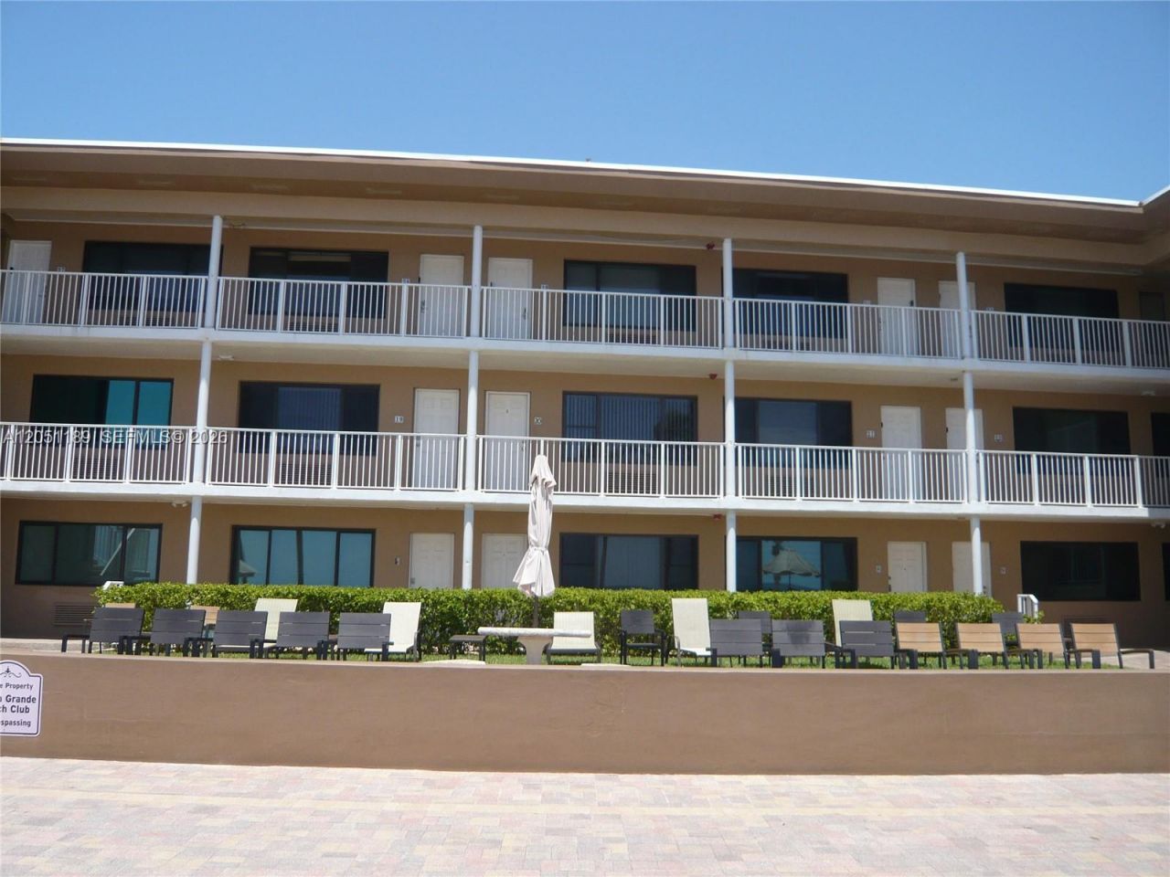 3300 N Surf Rd , Unit 9A, Hollywood, FL 33019 Photo