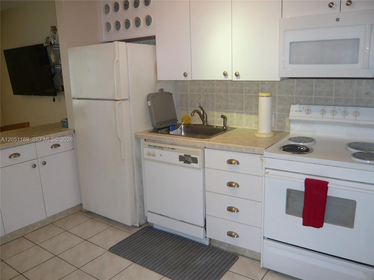 3300 N Surf Rd , Unit 9A, Hollywood, FL 33019 Photo