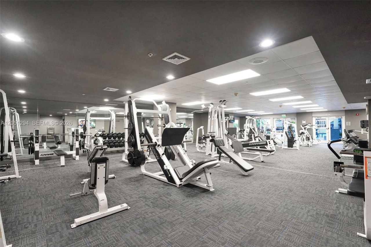 185 SE 14th Ter , Unit 2810, Miami, FL 33131 Photo
