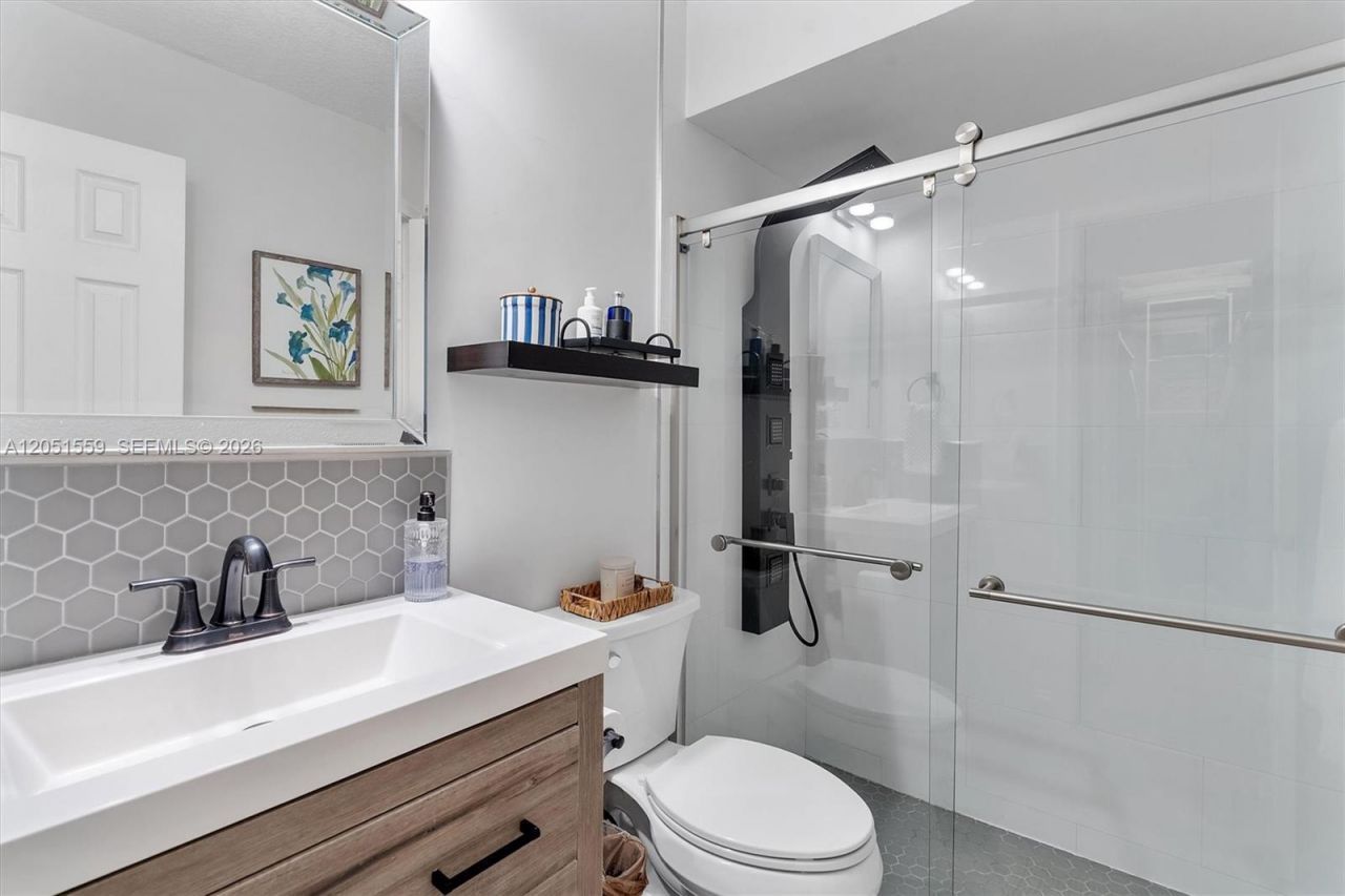 1581 NW 98th Way , Unit 1581, Pembroke Pines, FL 33024 Photo