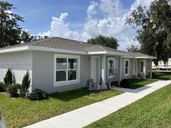 363 POINSETTIA AVE , Unit 363, Sebring, FL 33870