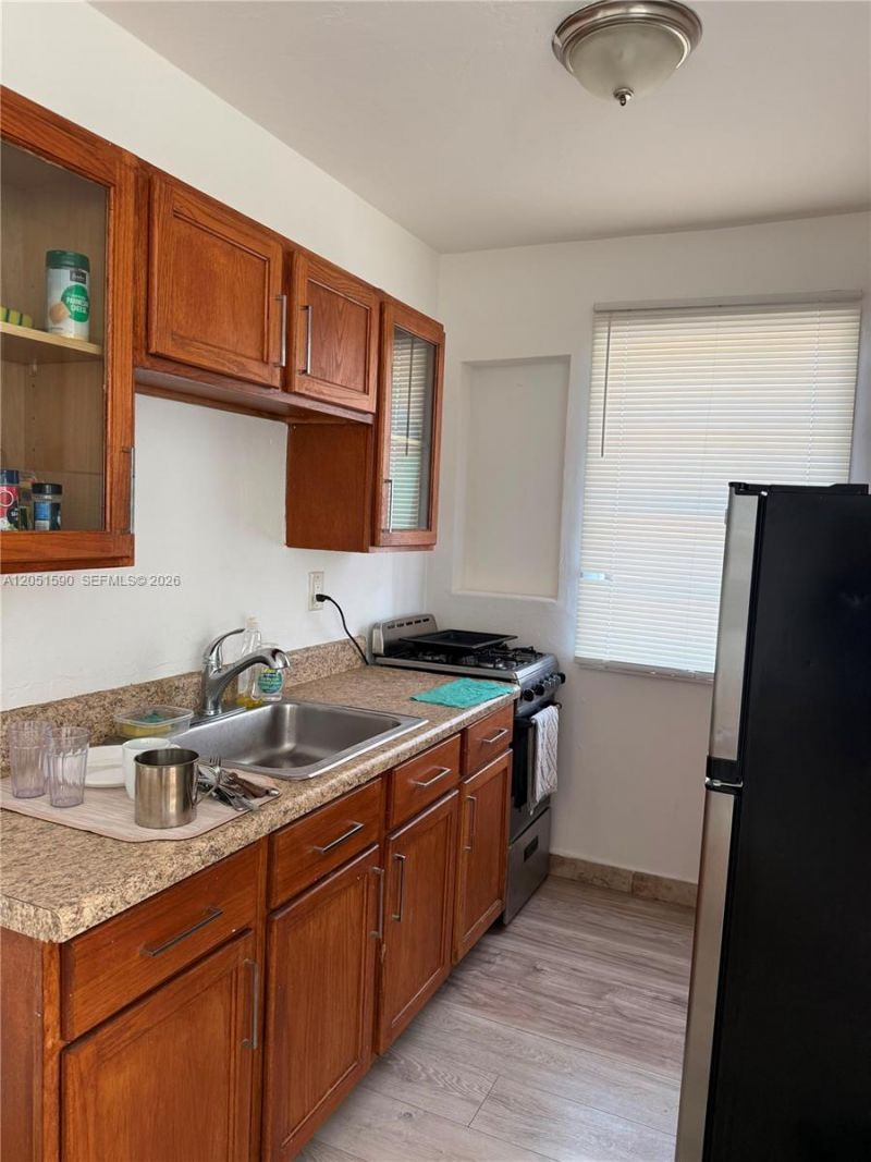 7800 Byron Ave, Miami Beach, FL 33141 Photo