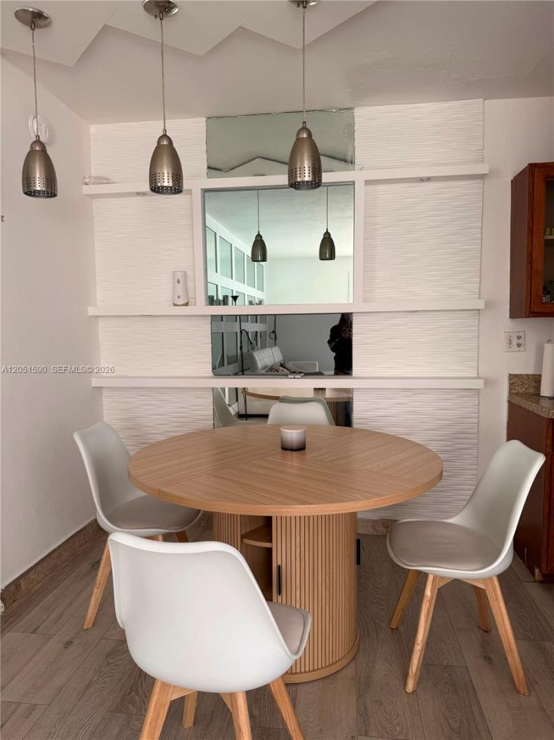 7800 Byron Ave, Miami Beach, FL 33141 Photo