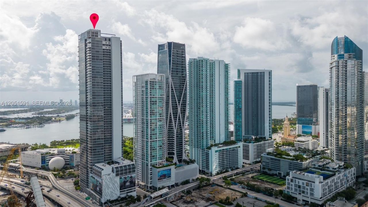 1100 Biscayne Blvd , Unit 2706, Miami, FL 33132 Photo
