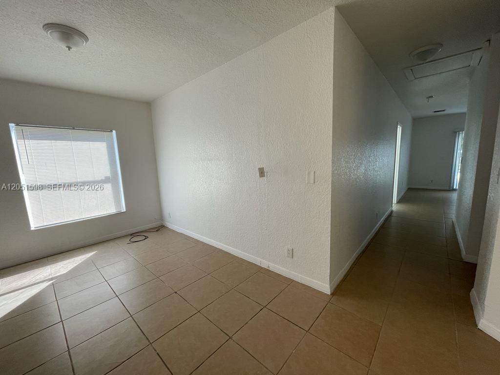 2730 NW 11th St , Fort Lauderdale, FL 33311 Photo