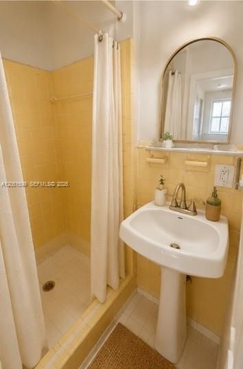 1919 SW 2nd St , Unit B, Miami, FL 33135 Photo