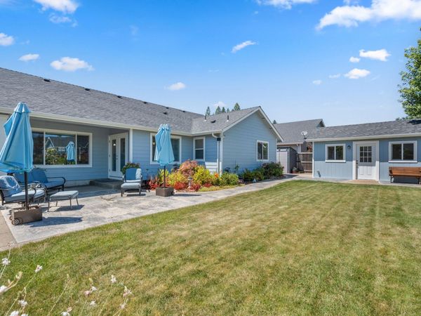 263 Retirement Lane, Cave Junction, OR 97523