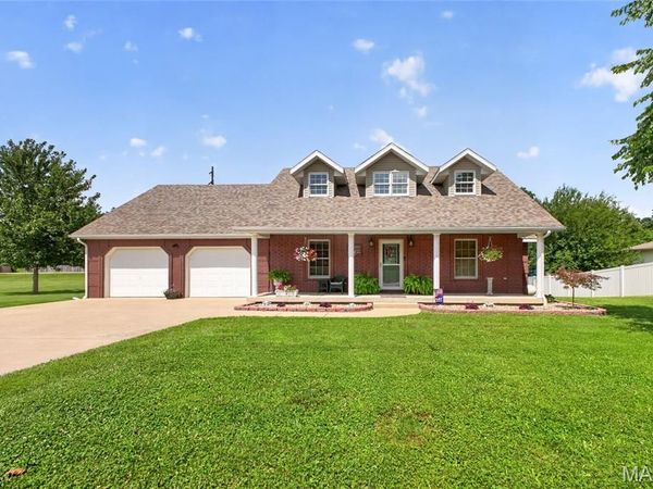 1269 Quail Valley Circle, Lebanon, MO 65536