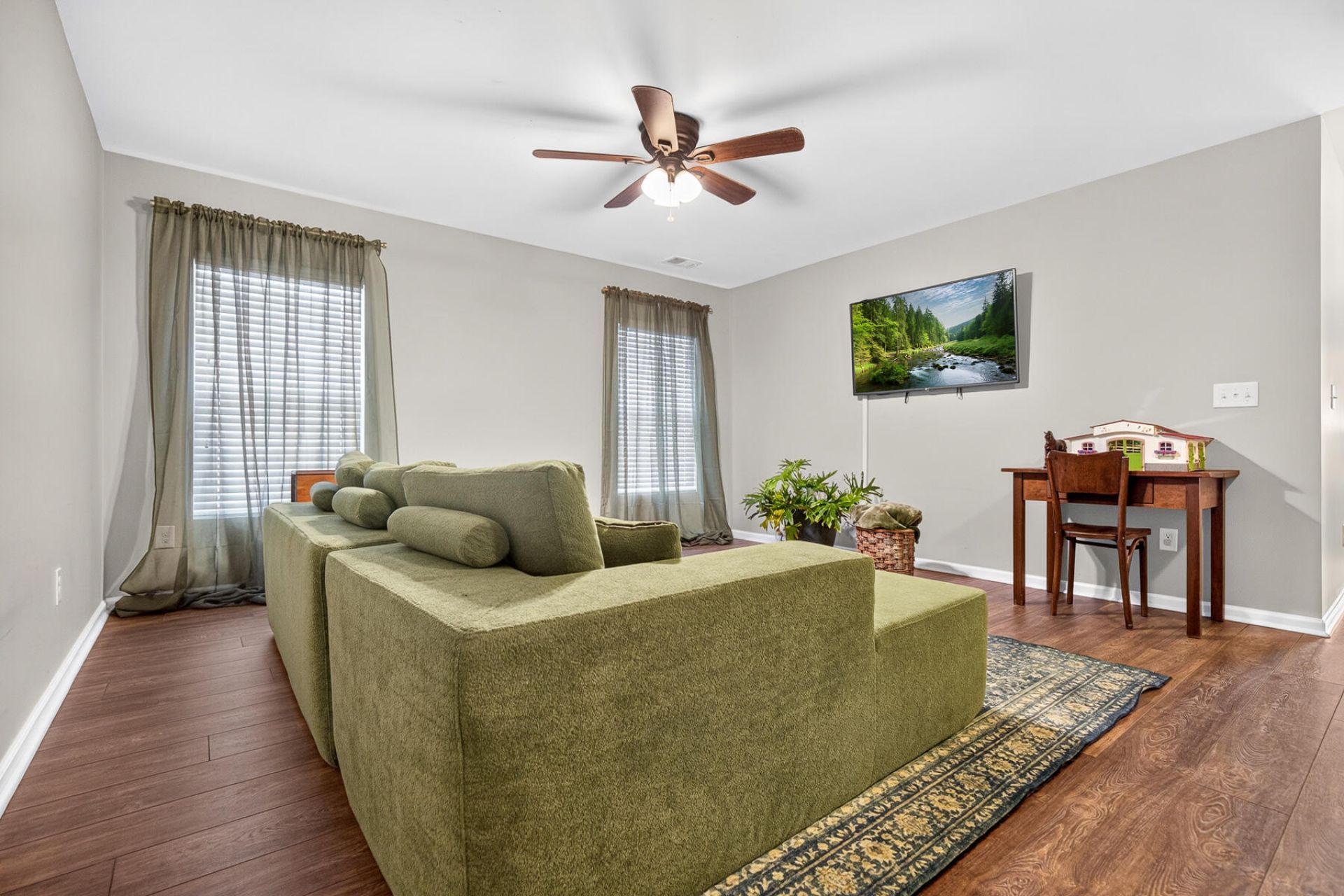 504 Tarleton Drive Photo 33