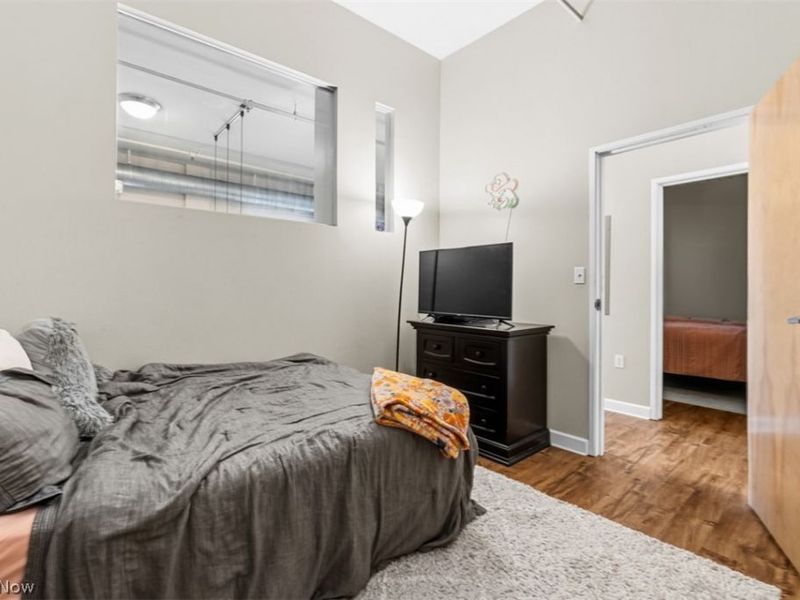 1951 W 26th Street, Unit 205, Cleveland, OH 44113 Photo 13