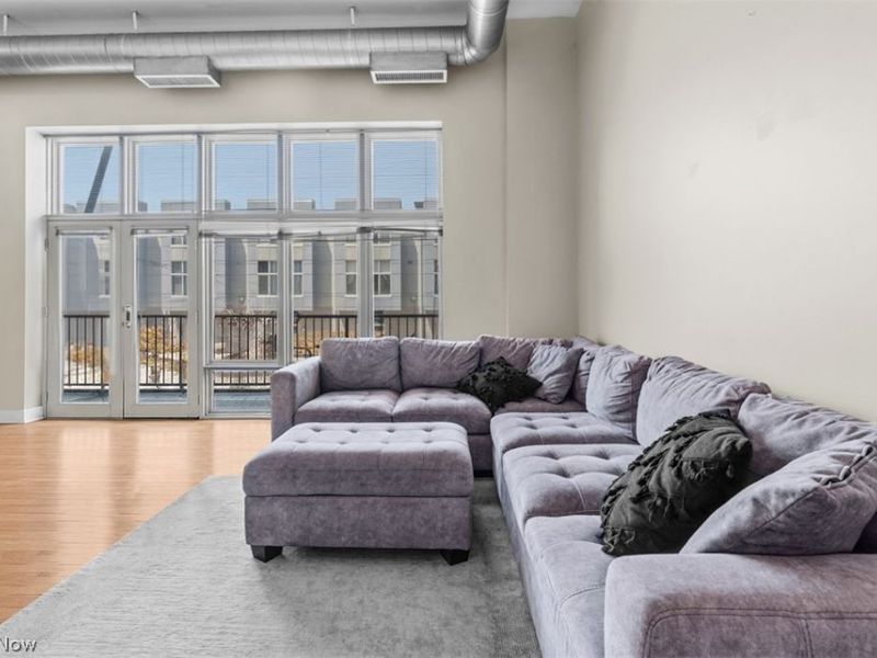 1951 W 26th Street, Unit 205, Cleveland, OH 44113 Photo 8