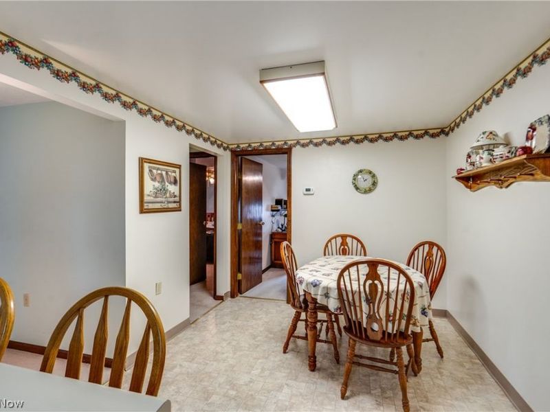 1183 Aberth Drive , Akron, OH 44320 Photo 14