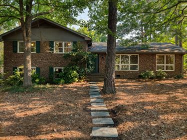 4900 Larchmont Drive, Raleigh, NC 27612
