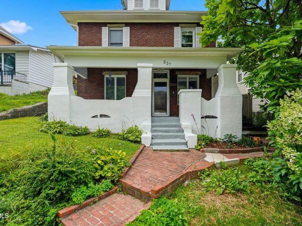 537 Northwest Oak Avenue, Norton, VA 24273