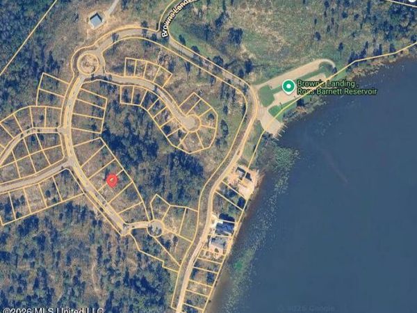 140 Apollo Way, Canton, MS 39046