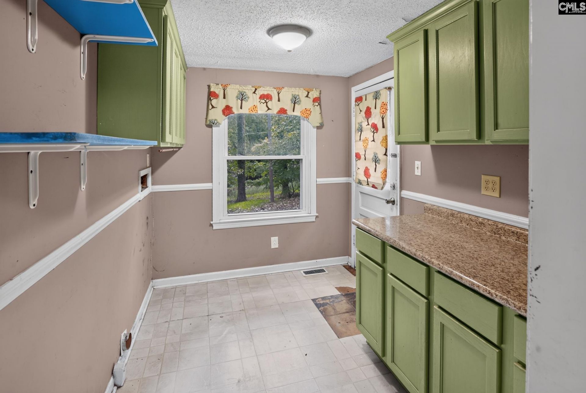 1008 Ontario Drive  Photo 11