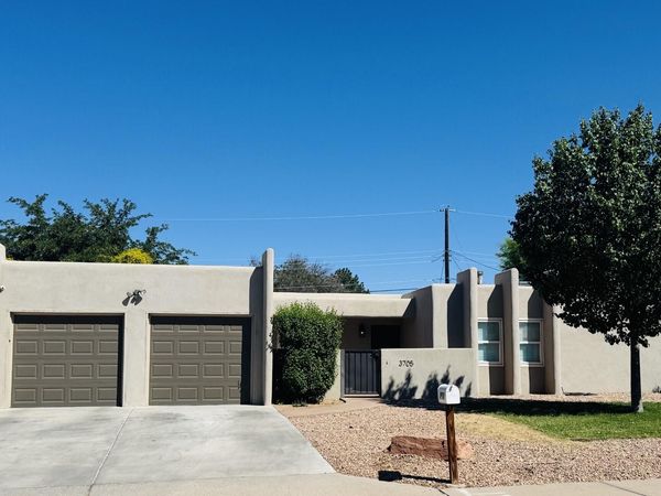 3705 Erbbe Street NE, Albuquerque, NM 87111