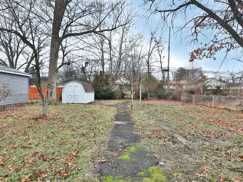 124 N Gould Road , Columbus, OH 43209 Photo 40
