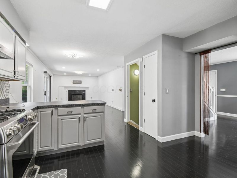 5922 Nash Avenue, Westerville, OH 43081 Photo 12