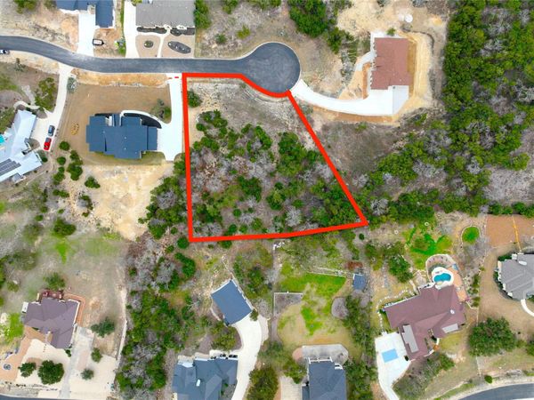 615 Caballo TRL, Canyon Lake, TX 78133