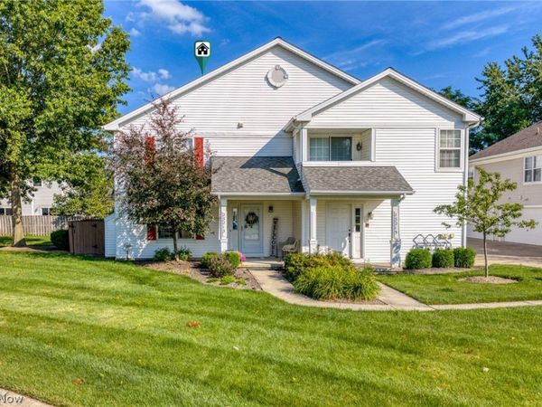 23213 Grist Mill Court , Unit 27A, Olmsted Falls, OH 44138