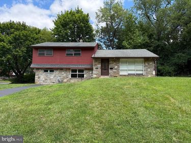 413 ASBURY AVENUE , ELKINS PARK, PA 19027