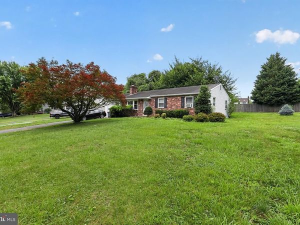 1 LYNN BOULEVARD, DOWNINGTOWN, PA 19335