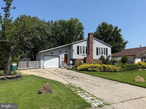608 BETTY ROSE AVENUE , GIBBSTOWN, NJ 08027