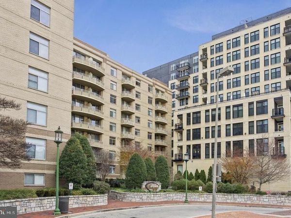 7111 WOODMONT, Unit 712, CHEVY CHASE, MD 20815