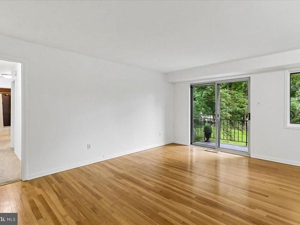 10518 WEYMOUTH STREET, Unit 102, BETHESDA, MD 20814