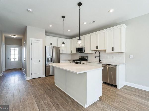 3 IRONWOOD DRIVE , ROYERSFORD, PA 19468