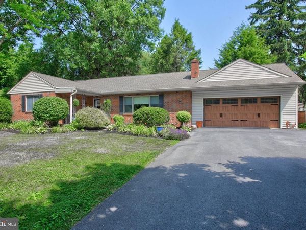 81 SUNRISE AVENUE, LANCASTER, PA 17601