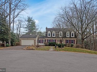 1215 DELTA GLEN COURT , VIENNA, VA 22182