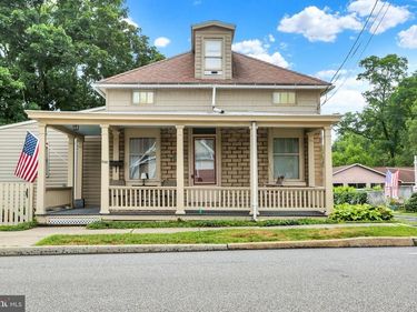 1008 FRANKLIN STREET, CARLISLE, PA 17013