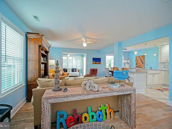 8 CAROLINE LANE, REHOBOTH BEACH, DE 19971