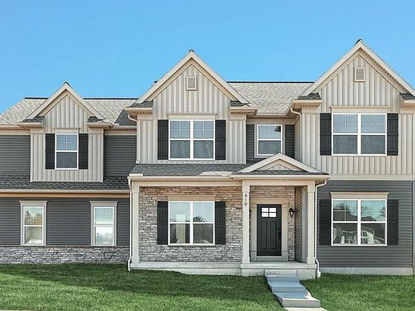 610 ESTATE DRIVE , MECHANICSBURG, PA 17055