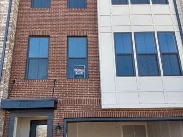 42287 CRAWFORD TERRACE, BRAMBLETON, VA 20148