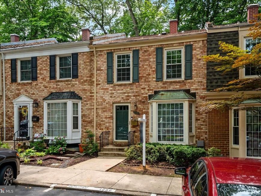 1686 Albermarle Drive, Crofton, MD 21114 Main Photo