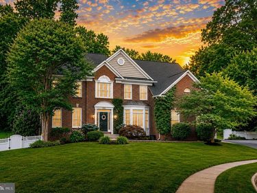 9809 JOHN ROBERT WAY, FAIRFAX, VA 22032