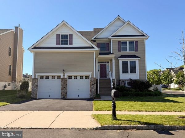 47 THOMAS DRIVE , ROBBINSVILLE, NJ 08691