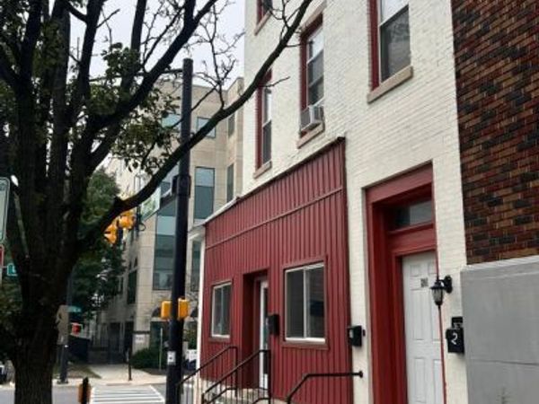 201 SWEDE STREET, NORRISTOWN, PA 19401