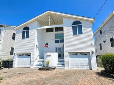 1386 PAUL BOULEVARD, MANAHAWKIN, NJ 08050