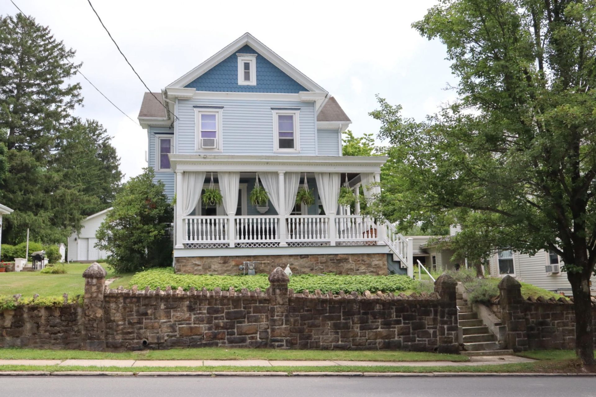 724 NORTH STREET, JIM THORPE, PA 18229