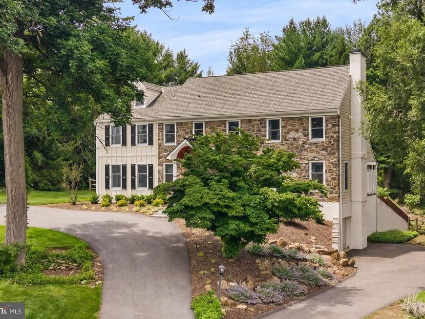 112 Hunt Valley Circle, Berwyn, PA 19312 Main Photo